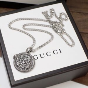 oGUCCIo Necklaces 0060