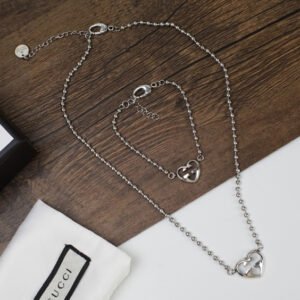 oGUCCIo Necklaces 0066