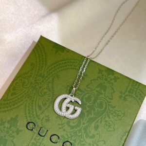 oGUCCIo Necklaces 0069