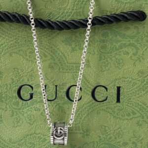oGUCCIo Necklaces 0076