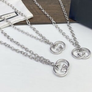 oGUCCIo Necklaces 0087