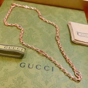 oGUCCIo Necklaces 0097