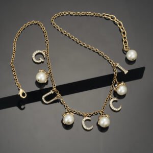 oGUCCIo Necklaces 0149