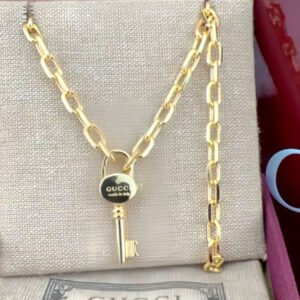 oGUCCIo Necklaces 0176