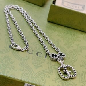 oGUCCIo Necklaces 0185