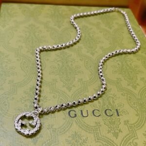 oGUCCIo Necklaces 0211