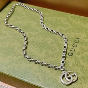 oGUCCIo Necklaces 0212