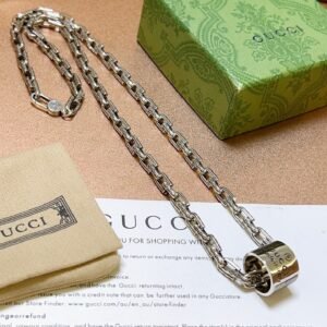oGUCCIo Necklaces 0213