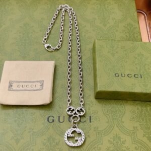 oGUCCIo Necklaces 0237