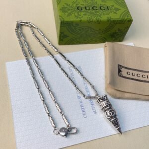 oGUCCIo Necklaces 0247