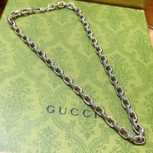 oGUCCIo Necklaces 0252