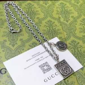 oGUCCIo Necklaces 0272