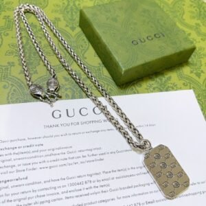 oGUCCIo Necklaces 0274