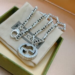 oGUCCIo Necklaces 0309