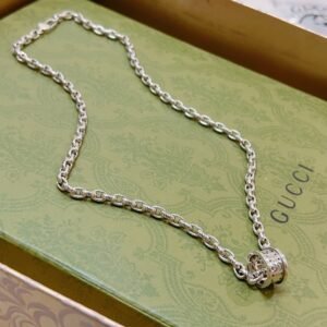oGUCCIo Necklaces 0320