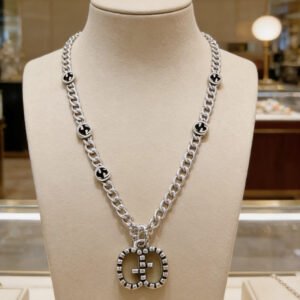 oGUCCIo Necklaces 0359