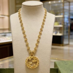oGUCCIo Necklaces 0361