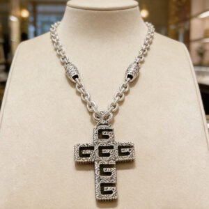 oGUCCIo Necklaces 0364