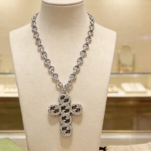 oGUCCIo Necklaces 0375
