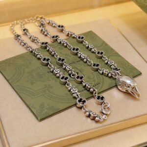 oGUCCIo Necklaces 0381