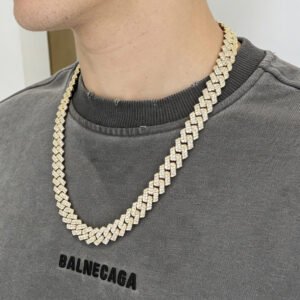 oGUCCIo Necklaces 0419