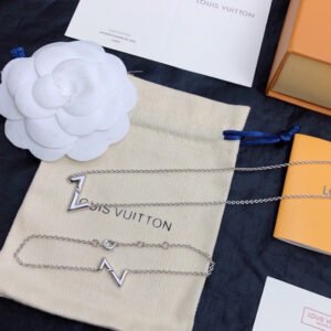 oLVo Bracelets 0031