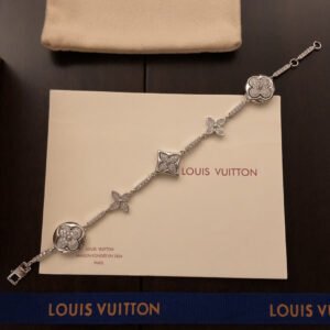 oLVo Bracelets 0054