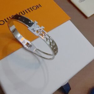 oLVo Bracelets 0135
