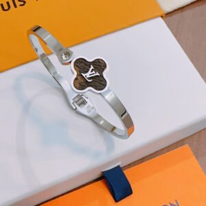 oLVo Bracelets 0300