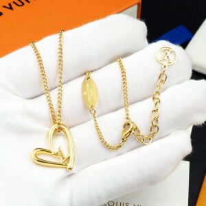 oLVo Necklaces 0002