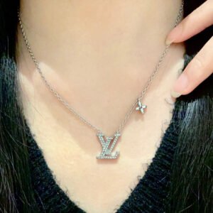 oLVo Necklaces 0005