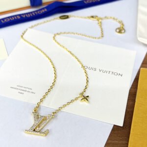 oLVo Necklaces 0059