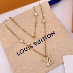 oLVo Necklaces 0076