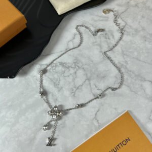 oLVo Necklaces 0079