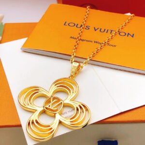 oLVo Necklaces 0106