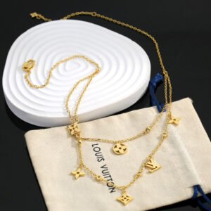 oLVo Necklaces 0111