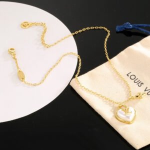 oLVo Necklaces 0121