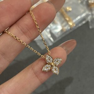 oLVo Necklaces 0125