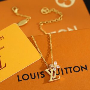 oLVo Necklaces 0135