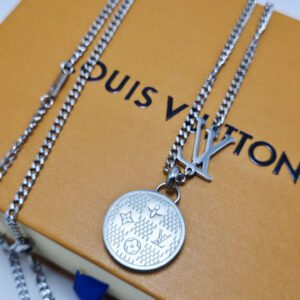 oLVo Necklaces 0159