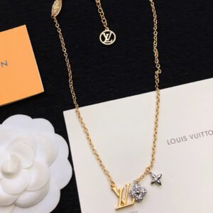 oLVo Necklaces 0178