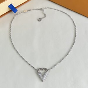 oLVo Necklaces 0180