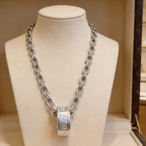 oLVo Necklaces 0185