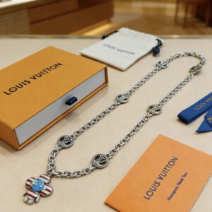 oLVo Necklaces 0195