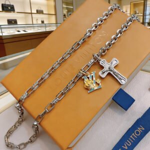 oLVo Necklaces 0197