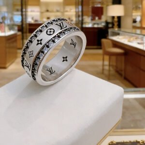 oLVo Rings 0108