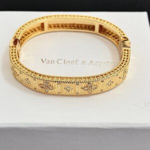 oVCAo Bracelets 0245