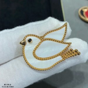 oVCAo Brooches 0003