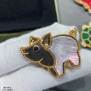 oVCAo Brooches 0005