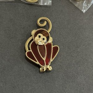 oVCAo Brooches 0025